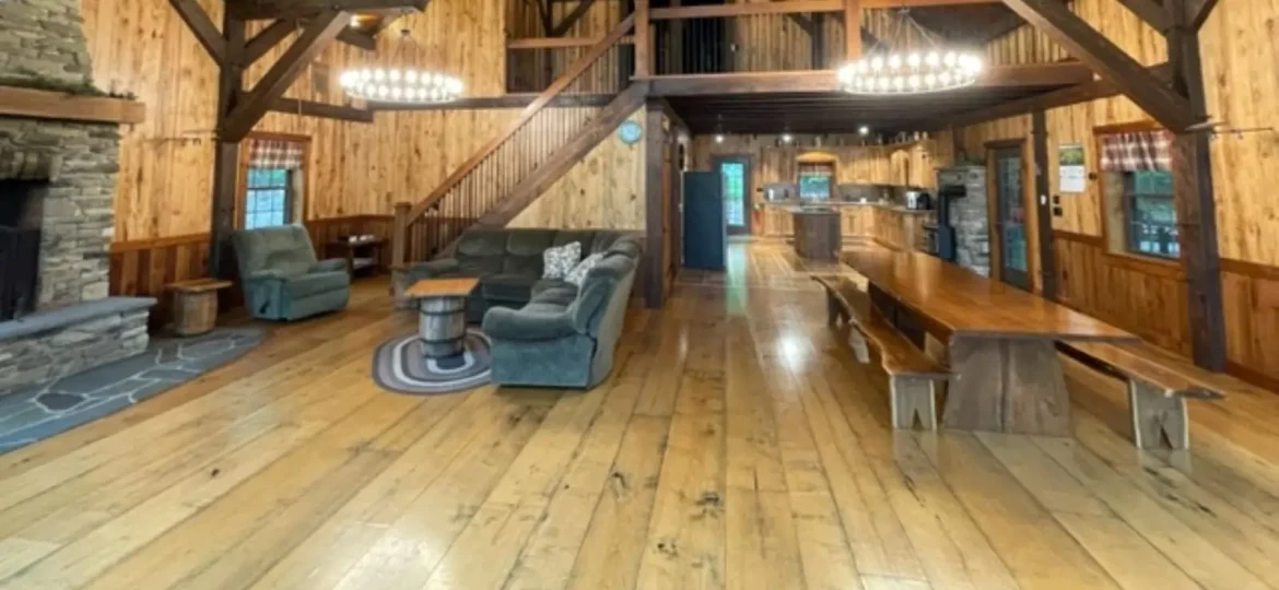 wide plank wood flooring made to look like barnwood