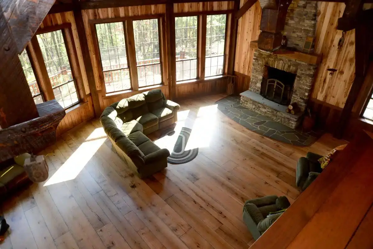 JP Wood Accents hardwood flooring planks